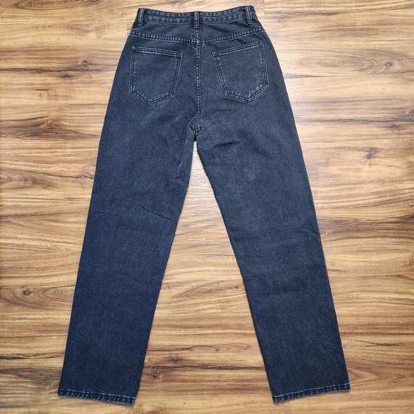 NWOT Shein High Waisted Ripped Baggy Jeans Size Xsmall/ 2 - Picture 2 of 6